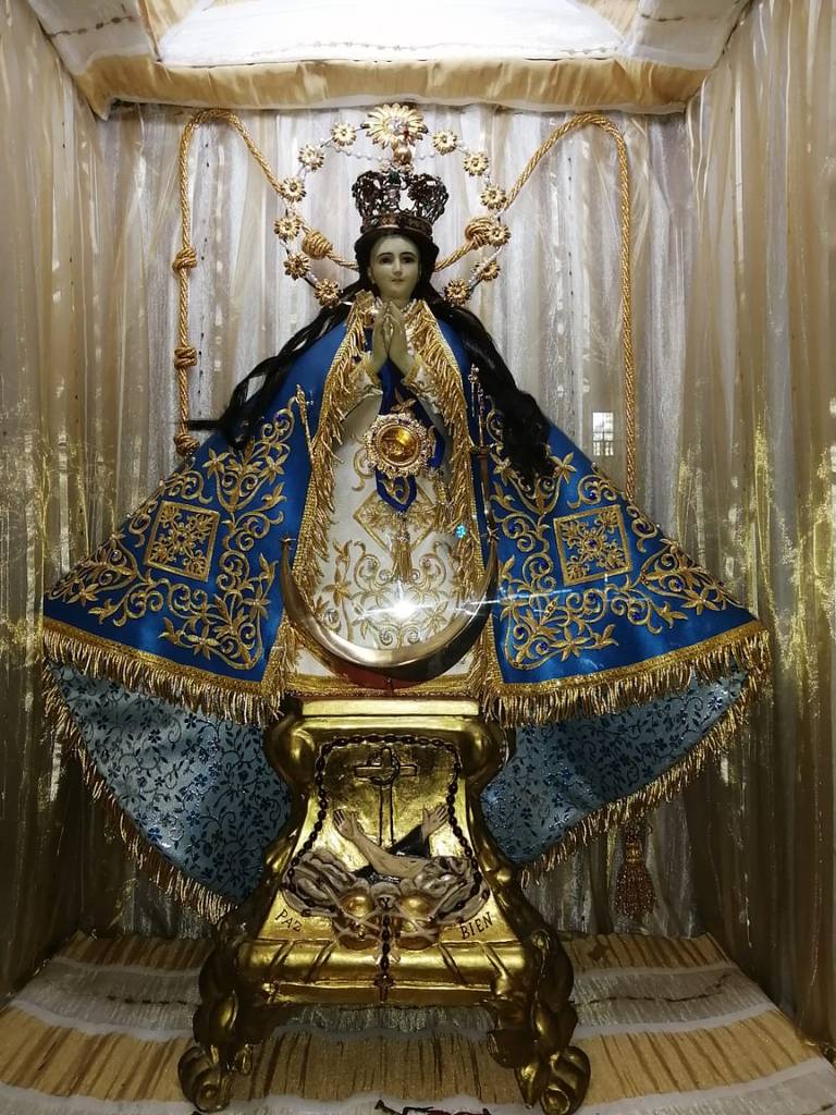 San Juan de los Lagos: Tierritas de Virgen para aliviar