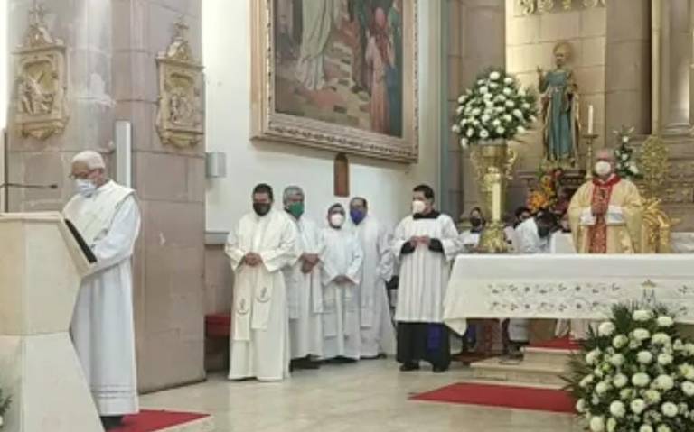 Padre Gerardo, nuevo párroco de Nuestra Señora de la Soledad - El Sol de  San Luis | Noticias Locales, Policiacas, sobre México, San Luis Potosí y el  Mundo