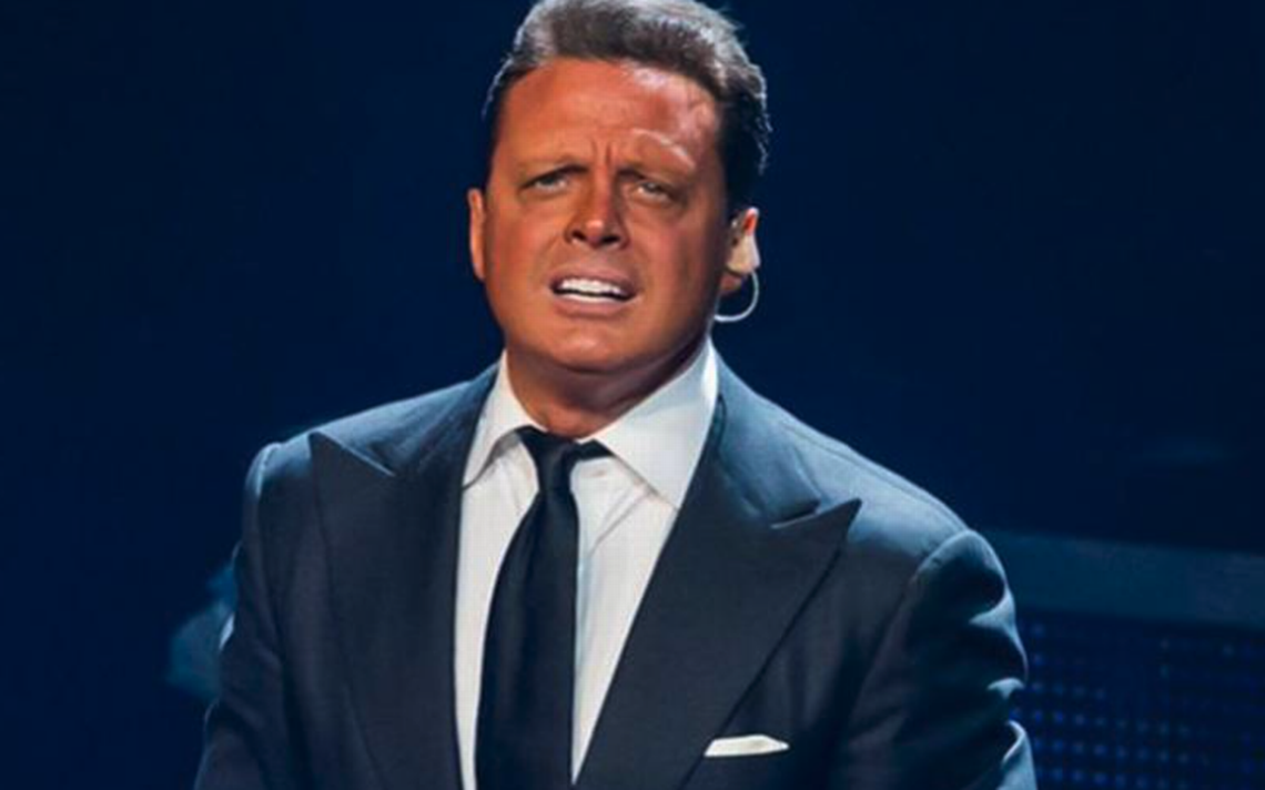 Луис мигель слушать. Луис Мигель. Luis Miguel 2022. Luis Miguel 2021. Луис Мигель Мексика.