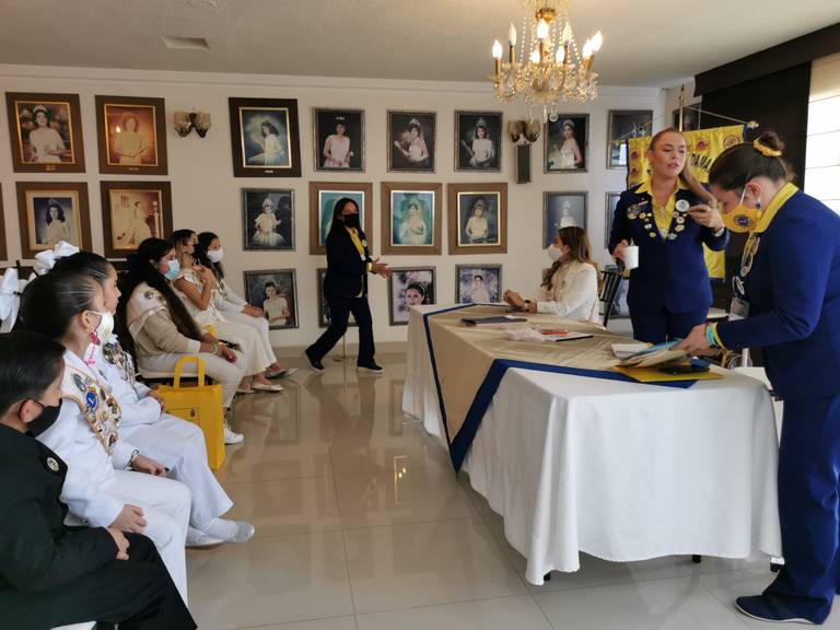 Sesión de Reinas Distrital del Club de Leones - El Sol de San Luis |  Noticias Locales, Policiacas, sobre México, San Luis Potosí y el Mundo